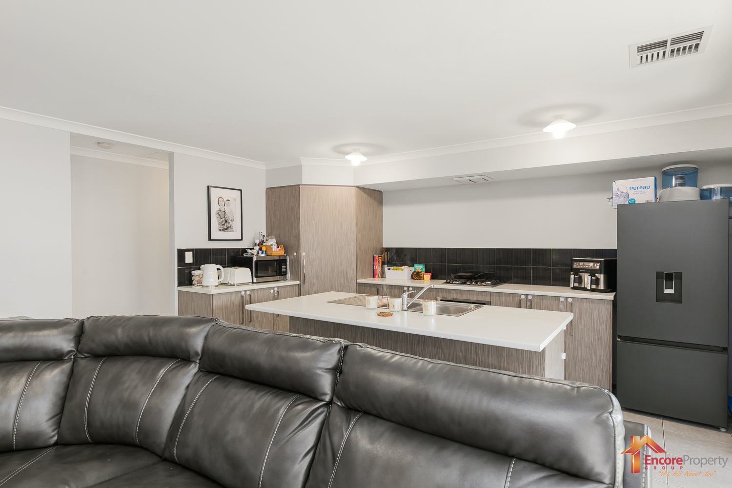52 Leda Boulevard, WELLARD, WA 6170 AUS