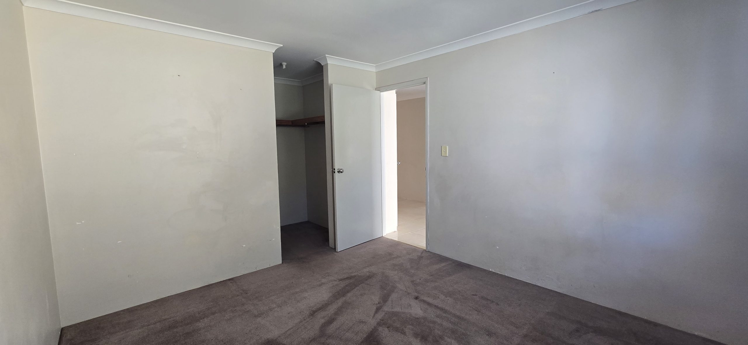 6 Wincanton Chase, LEDA, WA 6170 AUS