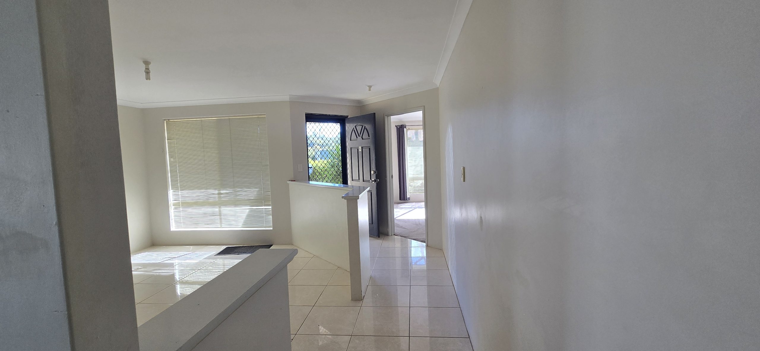 6 Wincanton Chase, LEDA, WA 6170 AUS