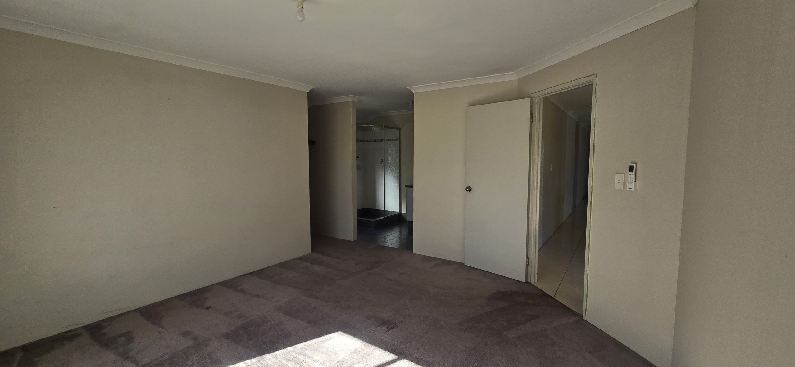 6 Wincanton Chase, LEDA, WA 6170 AUS