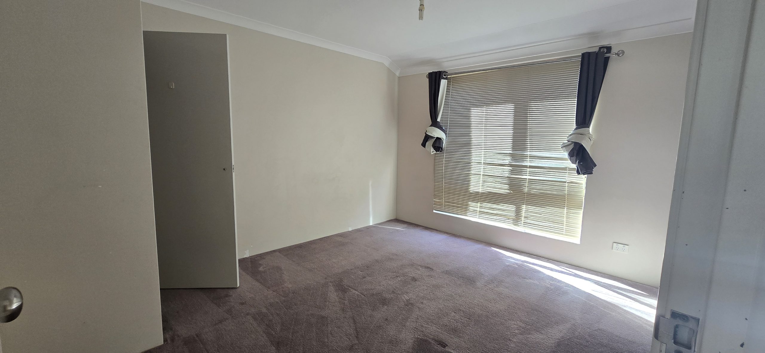 6 Wincanton Chase, LEDA, WA 6170 AUS
