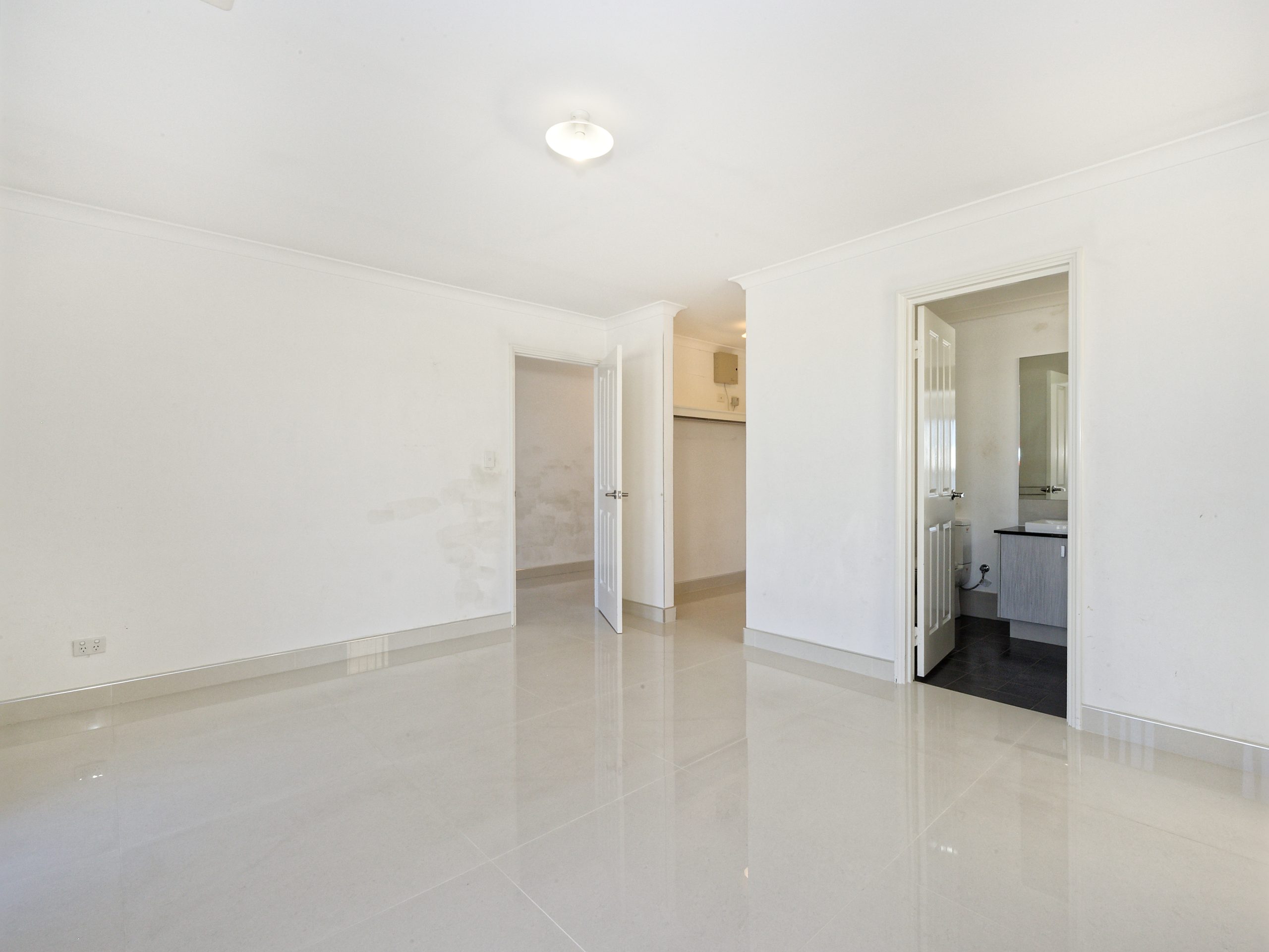 104 Sapphire Chase, WELLARD, WA 6170 AUS