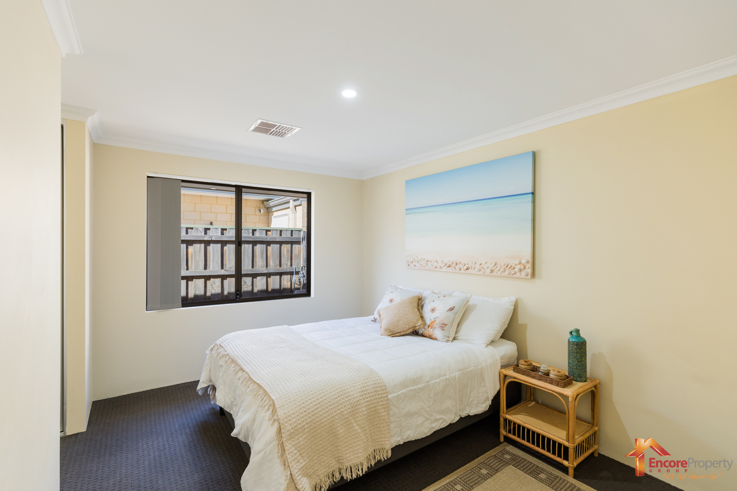 8 Quartz Avenue, WELLARD, WA 6170 AUS