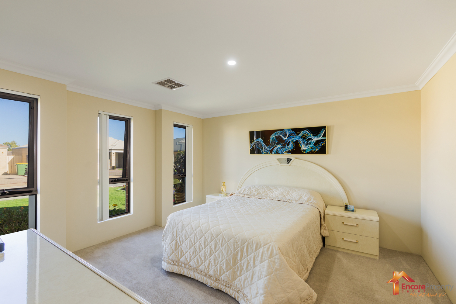 8 Quartz Avenue, WELLARD, WA 6170 AUS