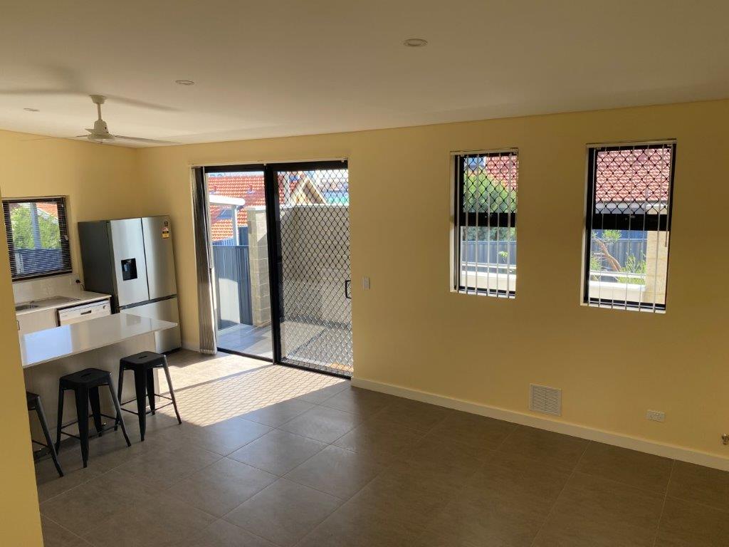16/2 Burt Street, FREMANTLE, WA 6160 AUS