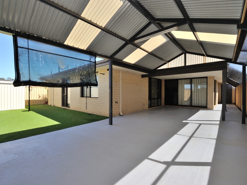 86 Cheltenham Loop, BERTRAM, WA 6167 AUS