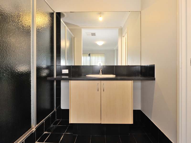 86 Cheltenham Loop, BERTRAM, WA 6167 AUS