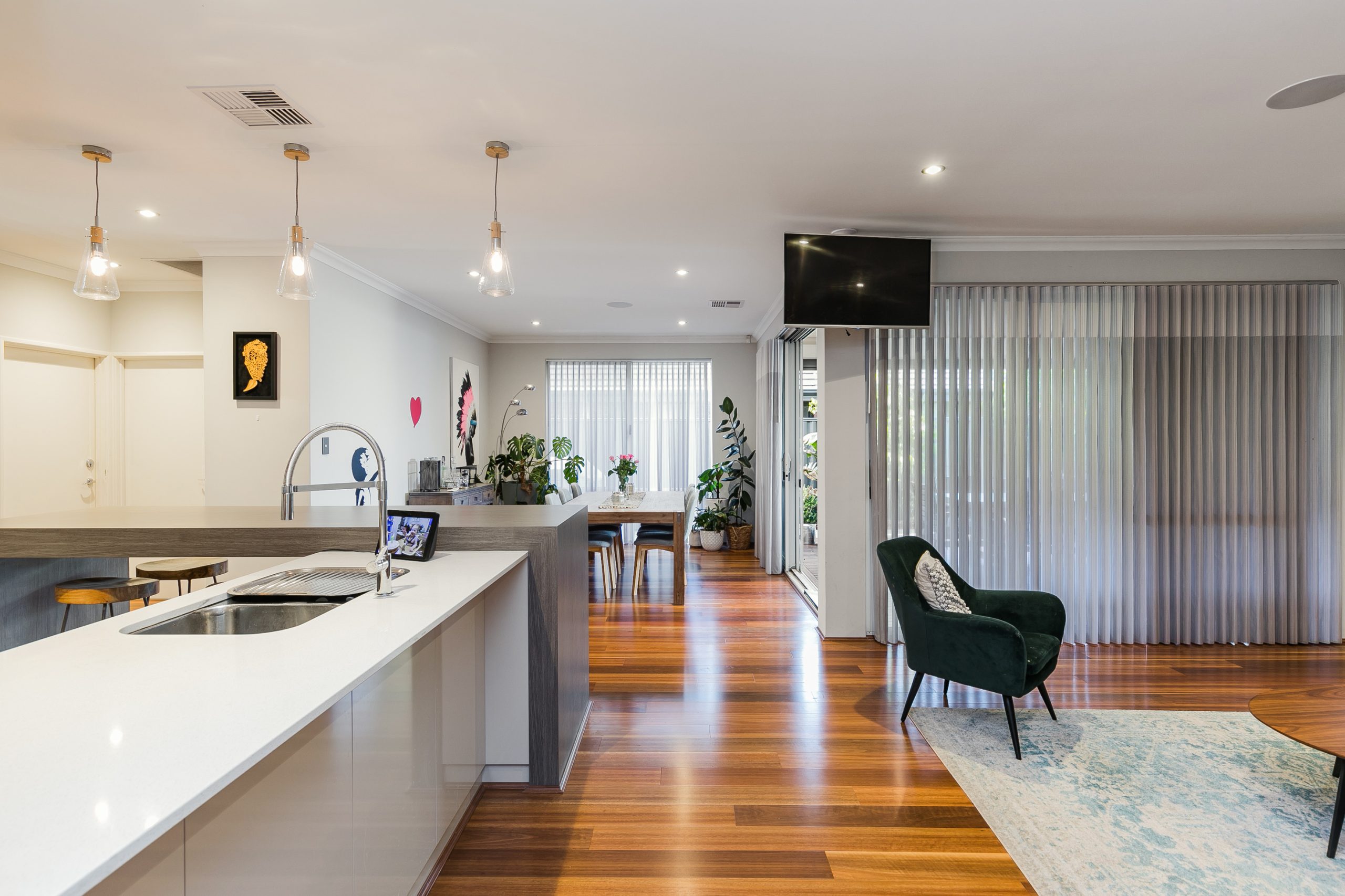 17 Ellsworth Road, WELLARD, WA 6170 AUS