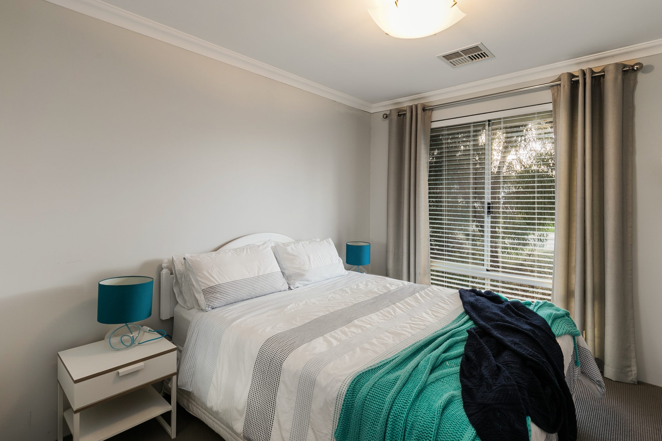 17 Ellsworth Road, WELLARD, WA 6170 AUS