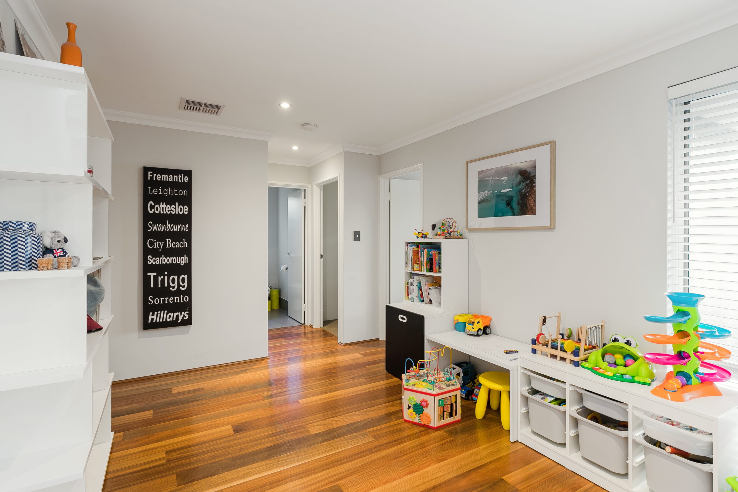 17 Ellsworth Road, WELLARD, WA 6170 AUS