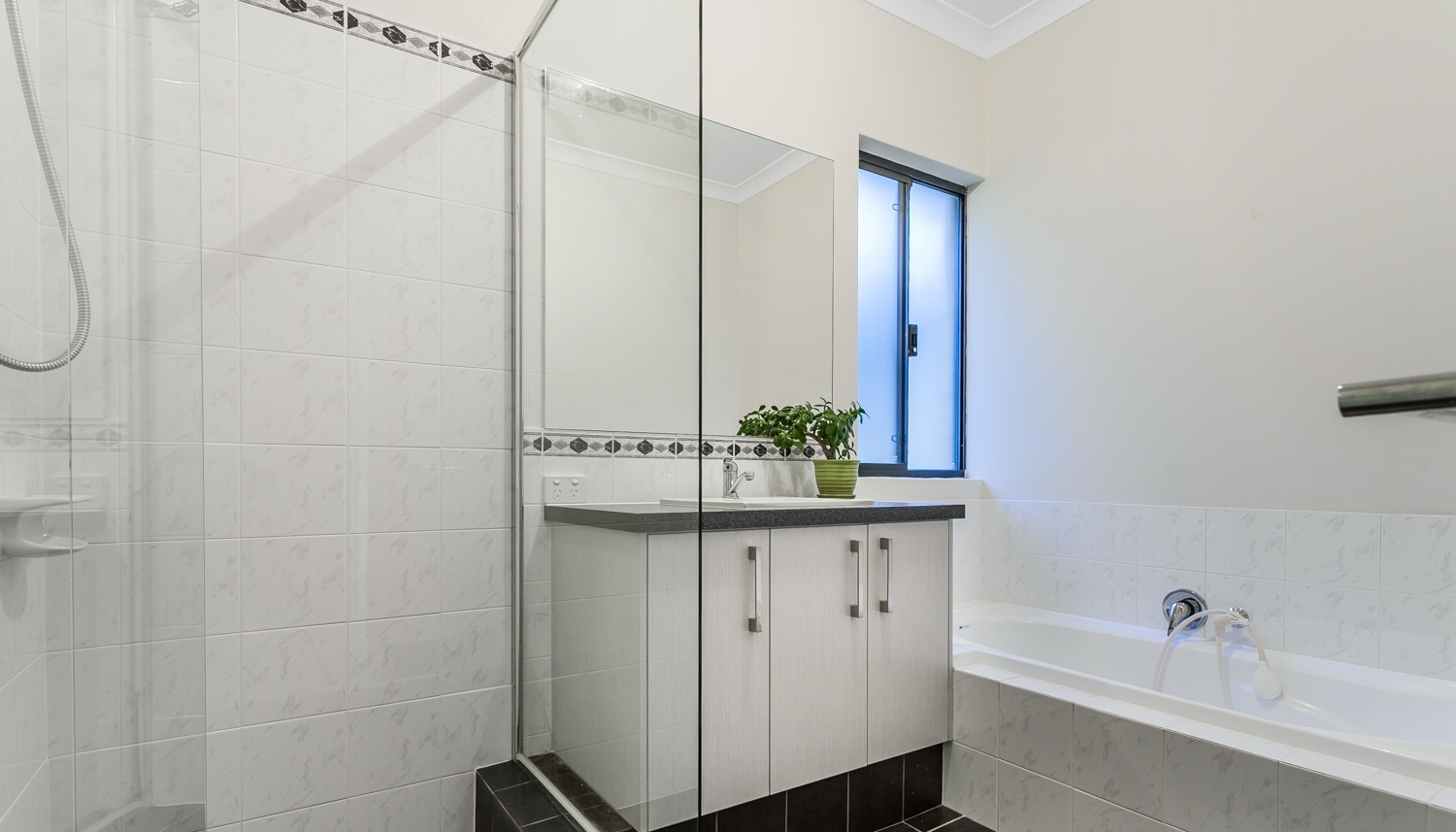 31 Corbridge Avenue, WELLARD, WA 6170 AUS