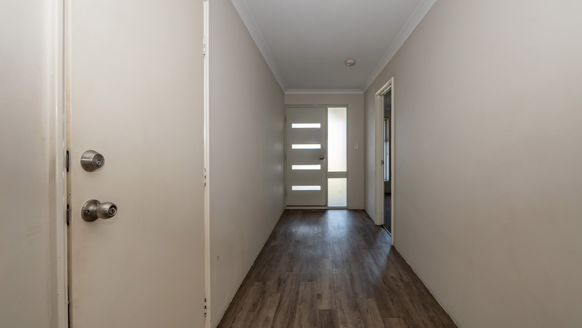 114 Sapphire Chase, WELLARD, WA 6170 AUS