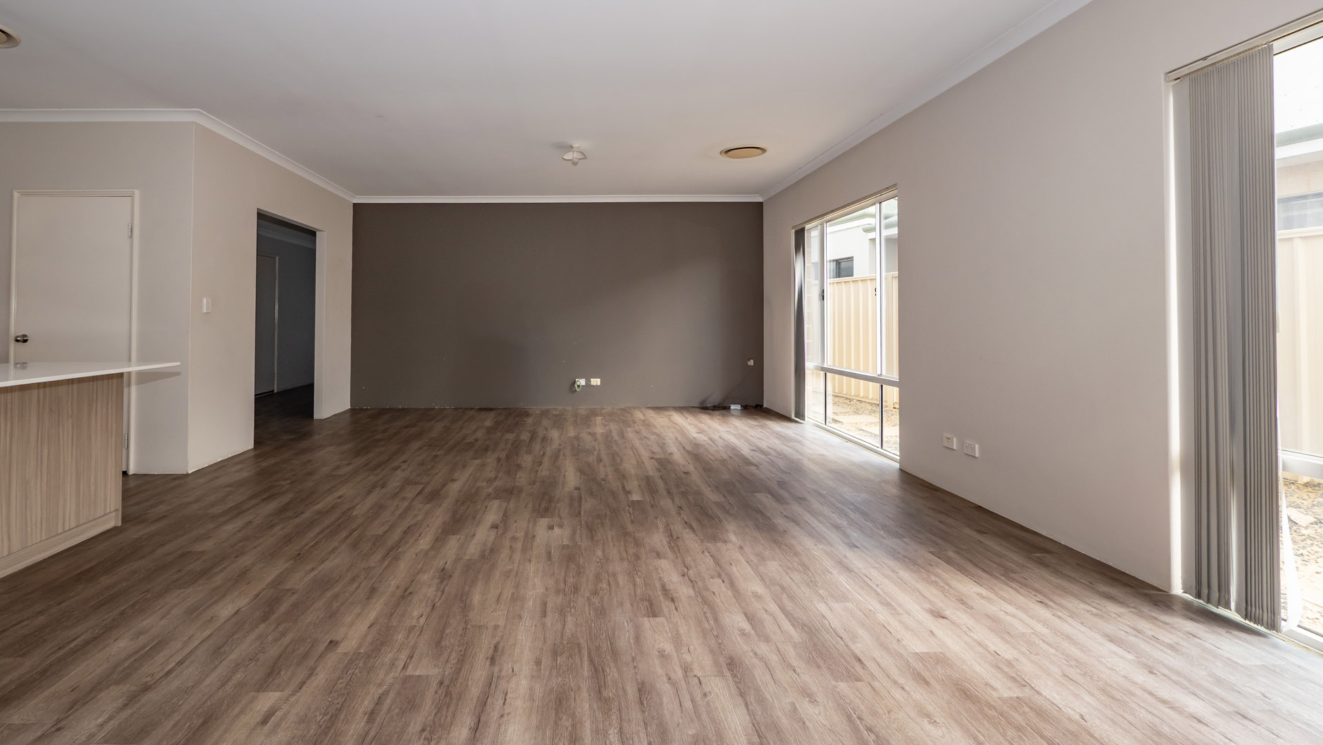 114 Sapphire Chase, WELLARD, WA 6170 AUS
