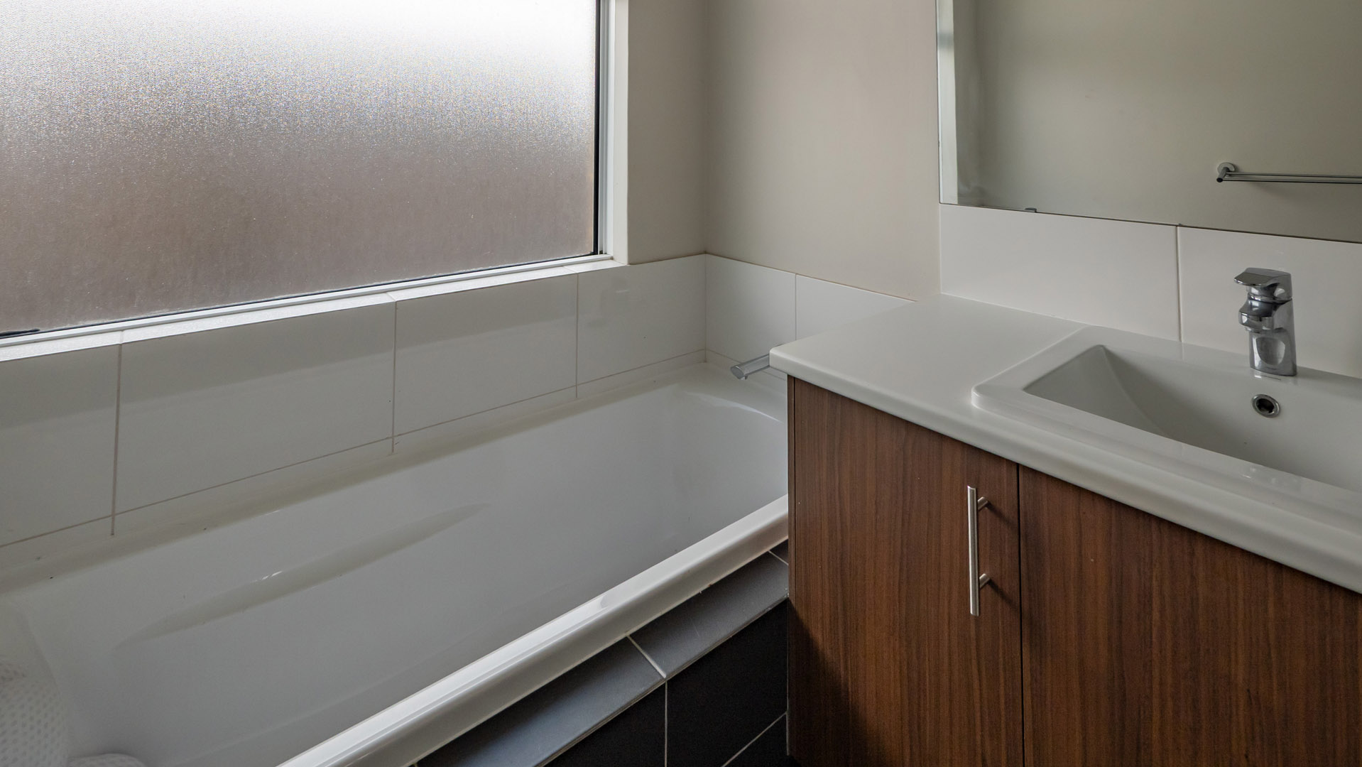 114 Sapphire Chase, WELLARD, WA 6170 AUS