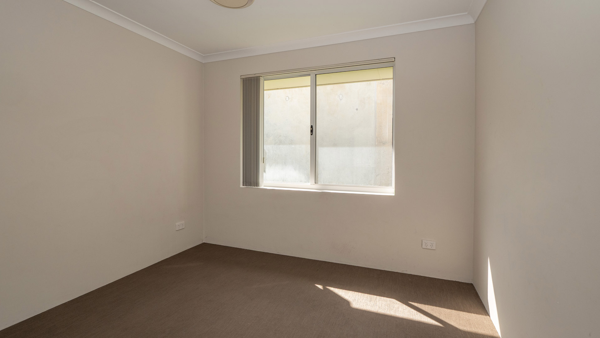114 Sapphire Chase, WELLARD, WA 6170 AUS