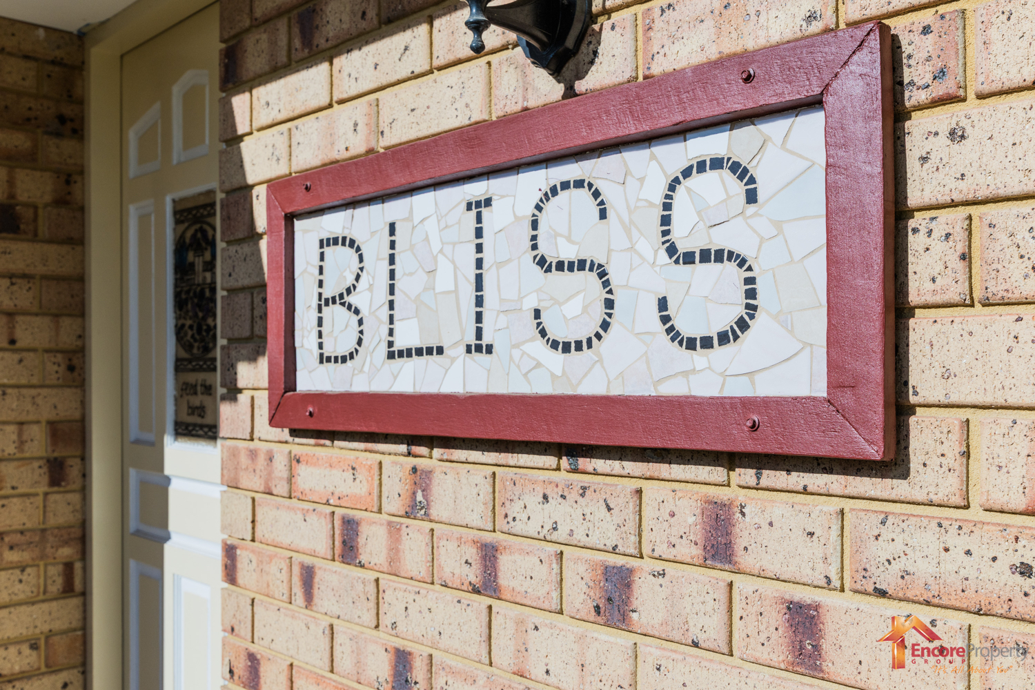 6 Hargrave Place, PARMELIA, WA 6167 AUS