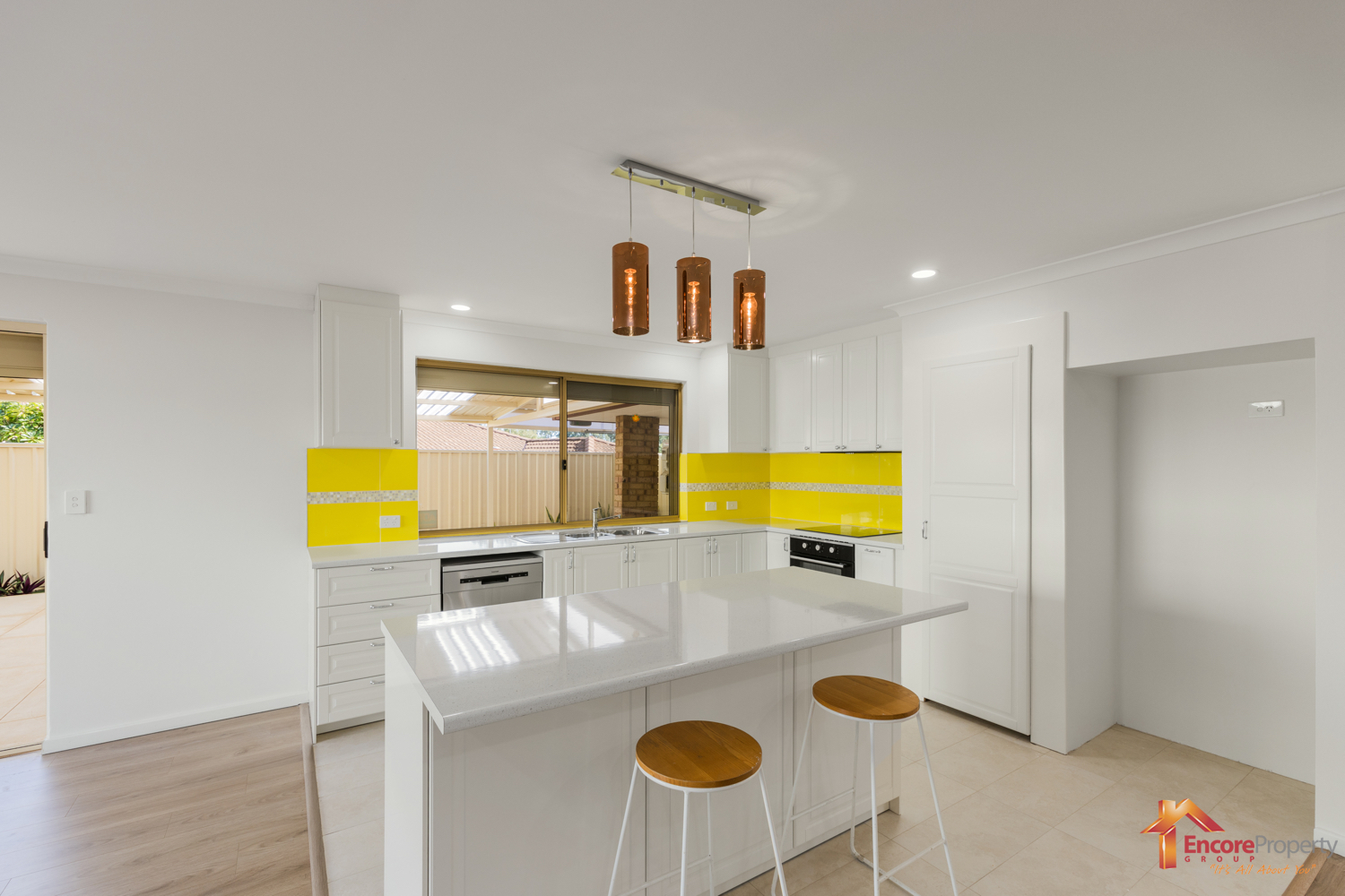 6 Hargrave Place, PARMELIA, WA 6167 AUS