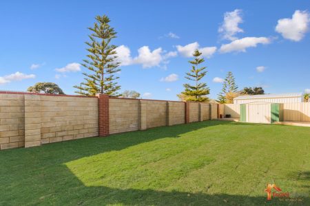 17 Silvertop Circle, WARNBRO, WA 6169 AUS