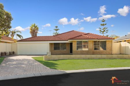 17 Silvertop Circle, WARNBRO, WA 6169 AUS
