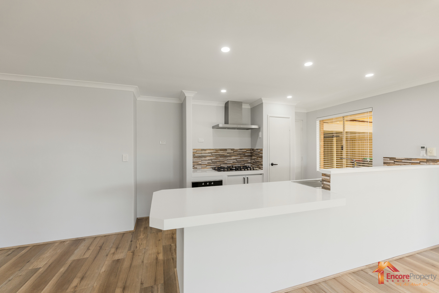 17 Silvertop Circle, WARNBRO, WA 6169 AUS