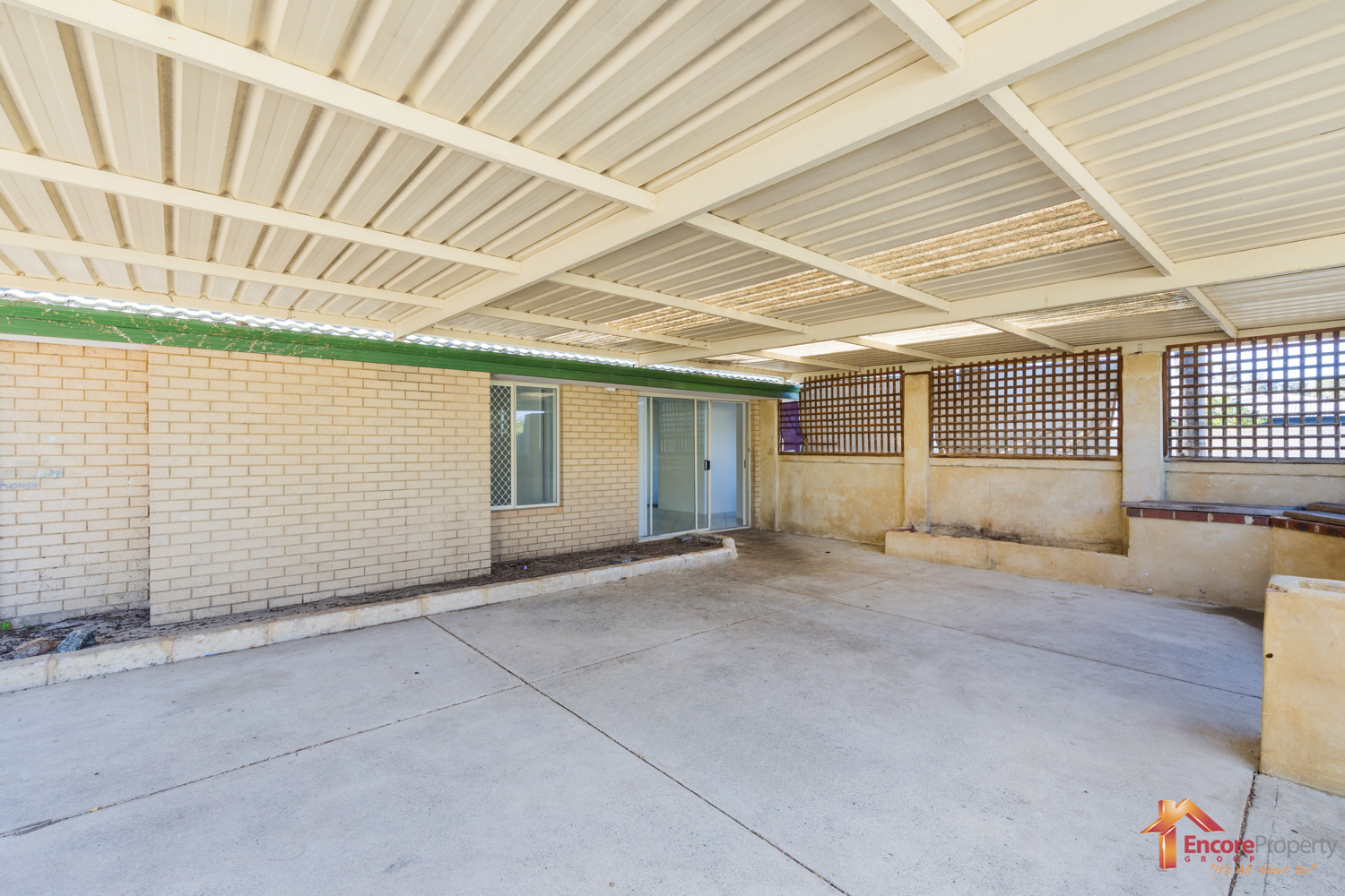 6 Isdell Place, GREENFIELDS, WA 6210 AUS