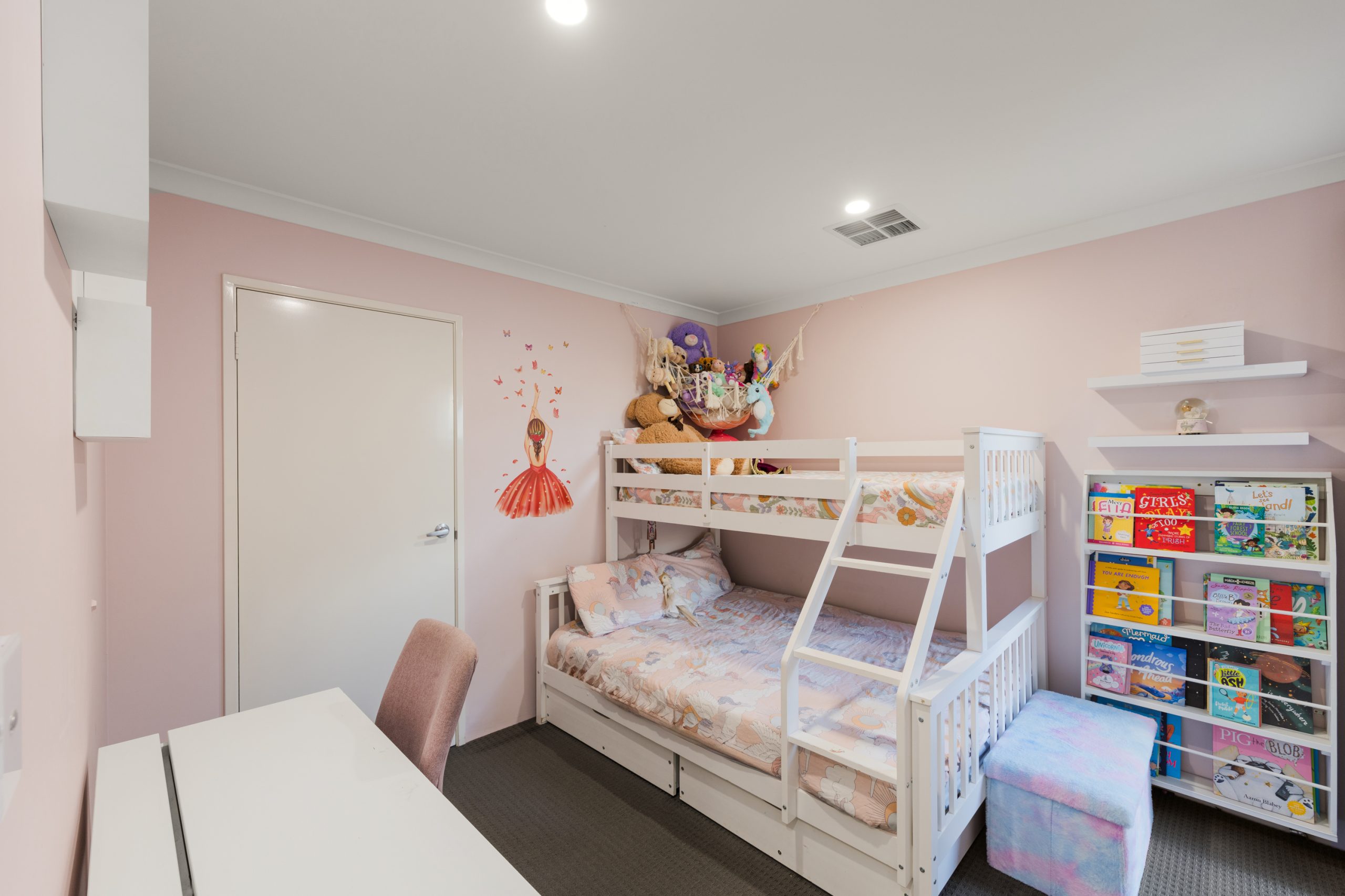 17 Narran Street, ANKETELL, WA 6167 AUS
