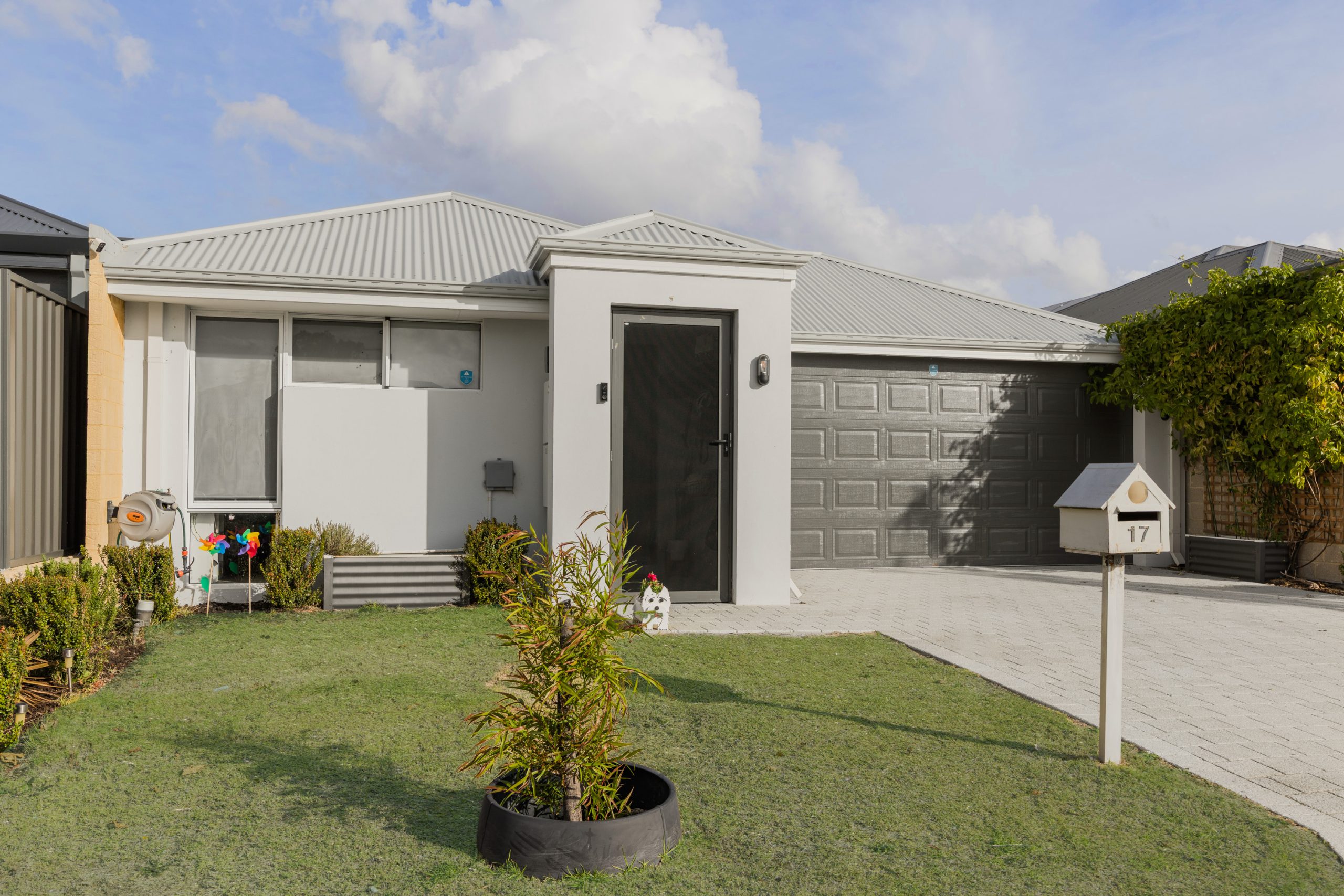 17 Narran Street, ANKETELL, WA 6167 AUS