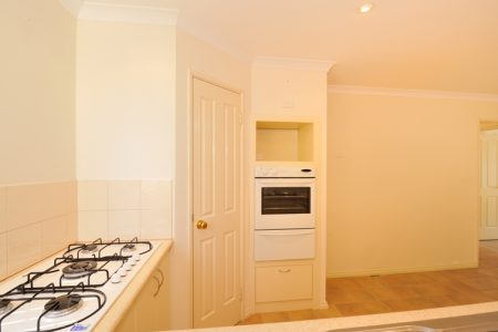 4/23 Montebourg Meander, PORT KENNEDY, WA 6172 AUS