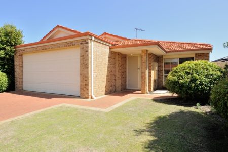 4/23 Montebourg Meander, PORT KENNEDY, WA 6172 AUS