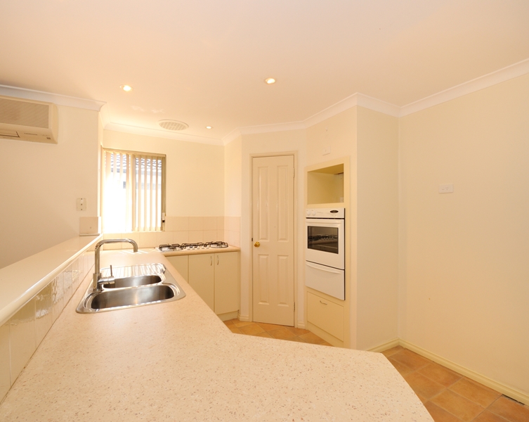 4/23 Montebourg Meander, PORT KENNEDY, WA 6172 AUS