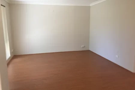 17 Moysey Court, PARMELIA, WA 6167 AUS