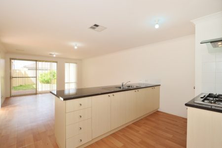 38 Darton Loop, BERTRAM, WA 6167 AUS