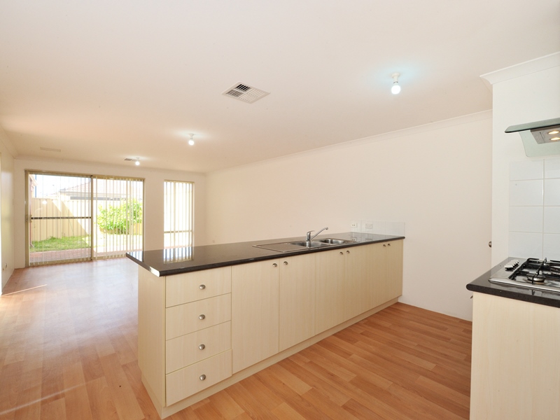 38 Darton Loop, BERTRAM, WA 6167 AUS