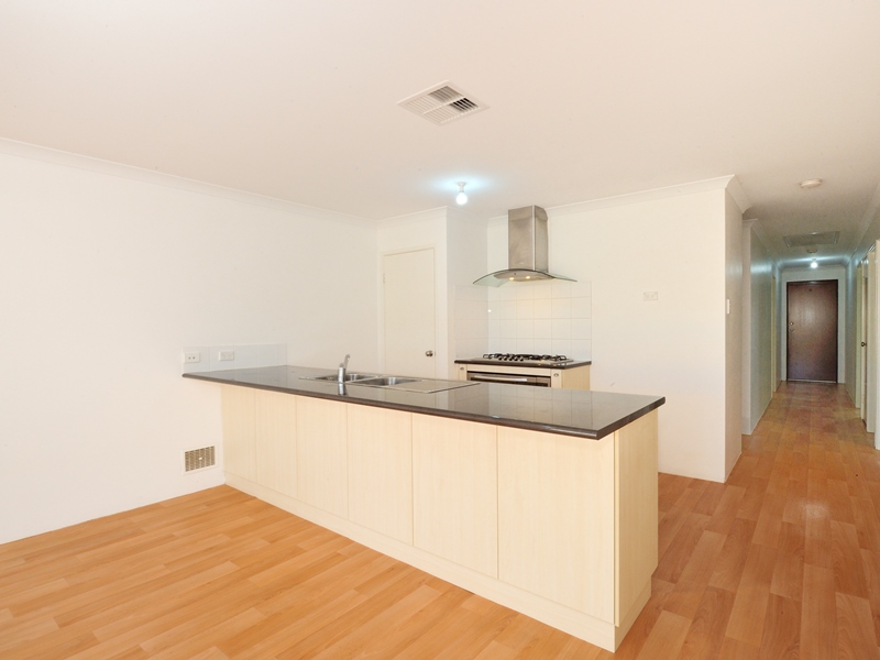 38 Darton Loop, BERTRAM, WA 6167 AUS