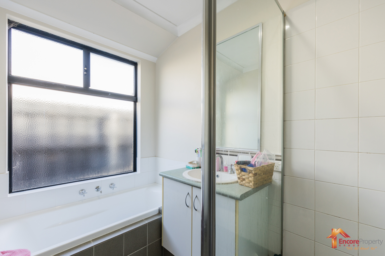 3 Garnet Way, WELLARD, WA 6170 AUS