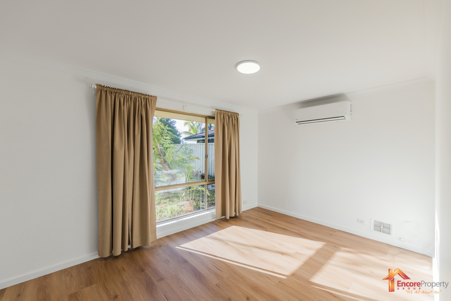 22 Carnegie Loop, COOLOONGUP, WA 6168 AUS