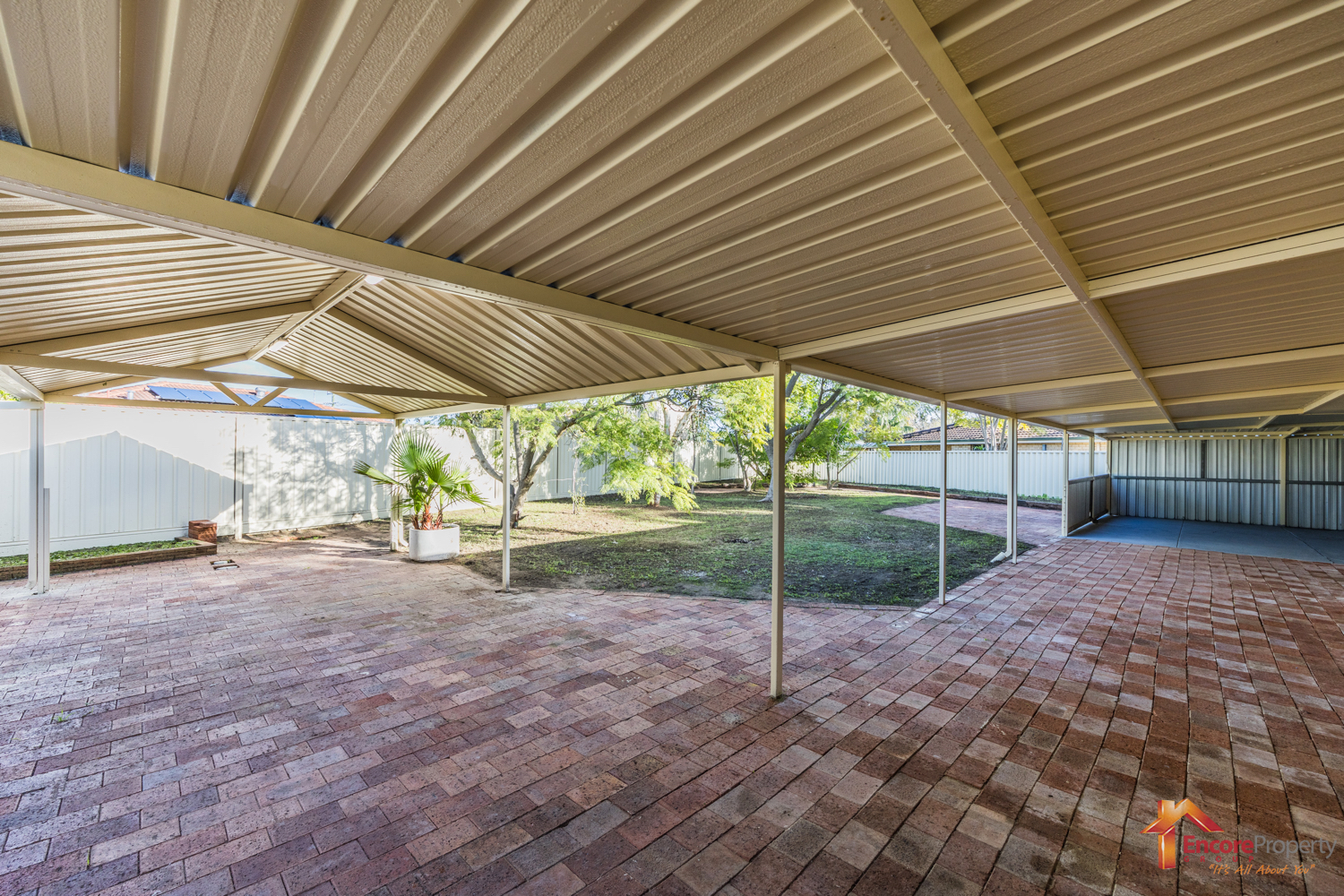 22 Carnegie Loop, COOLOONGUP, WA 6168 AUS