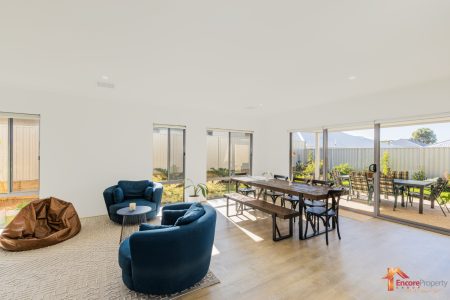 21 Elvina Vista, GOLDEN BAY, WA 6174 AUS