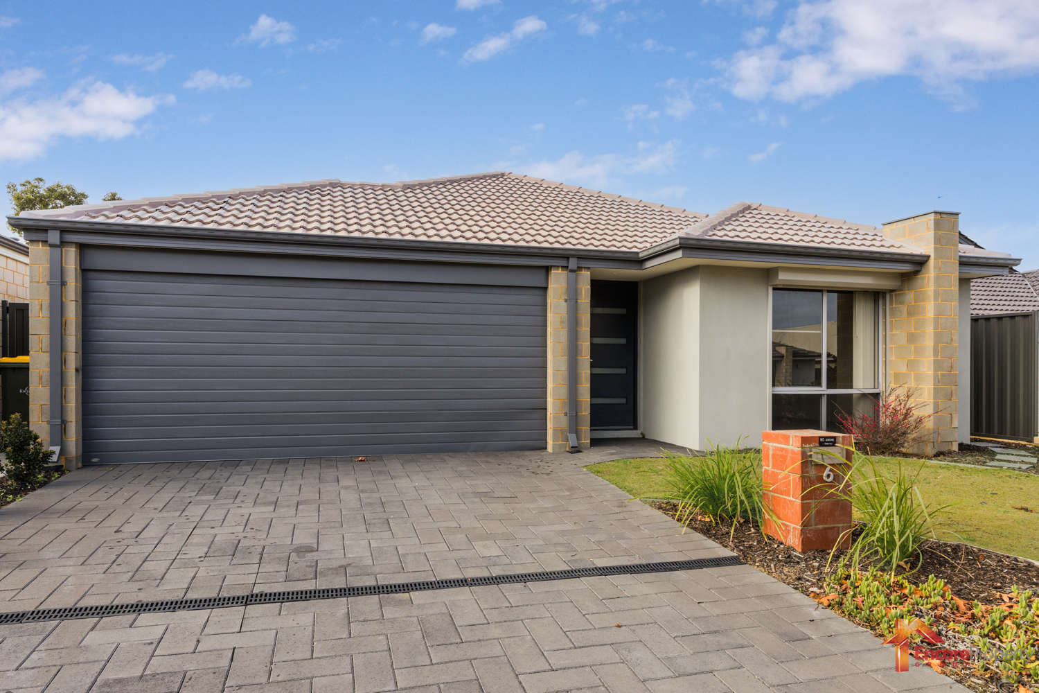 6 Sapphire Chase, WELLARD, WA 6170 AUS