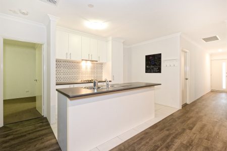 1 Gawler Road, MADELEY, WA 6065 AUS