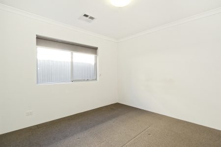 1 Gawler Road, MADELEY, WA 6065 AUS