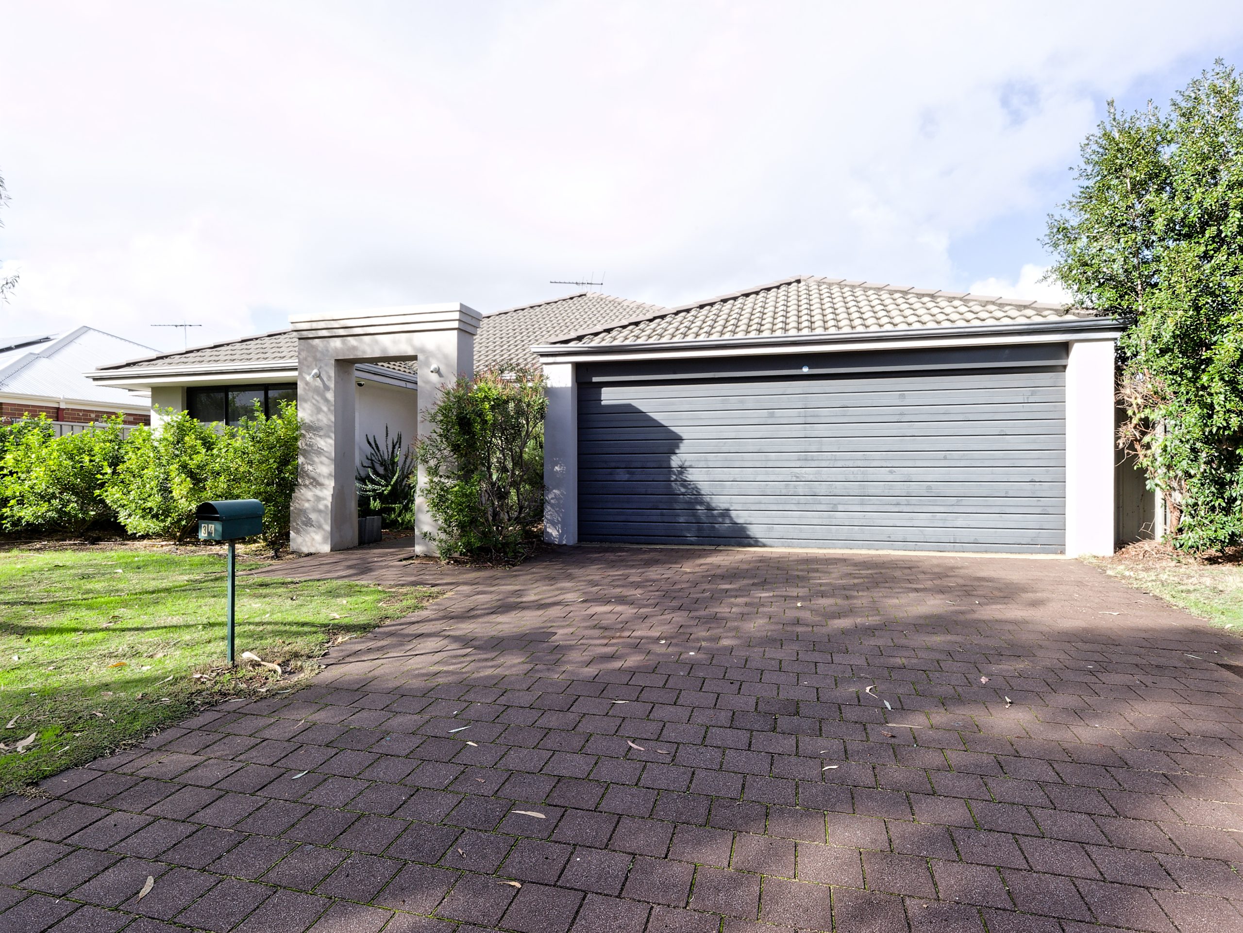 34 Beauchamp Loop, WELLARD, WA 6170 AUS