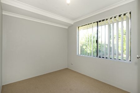 34 Beauchamp Loop, WELLARD, WA 6170 AUS