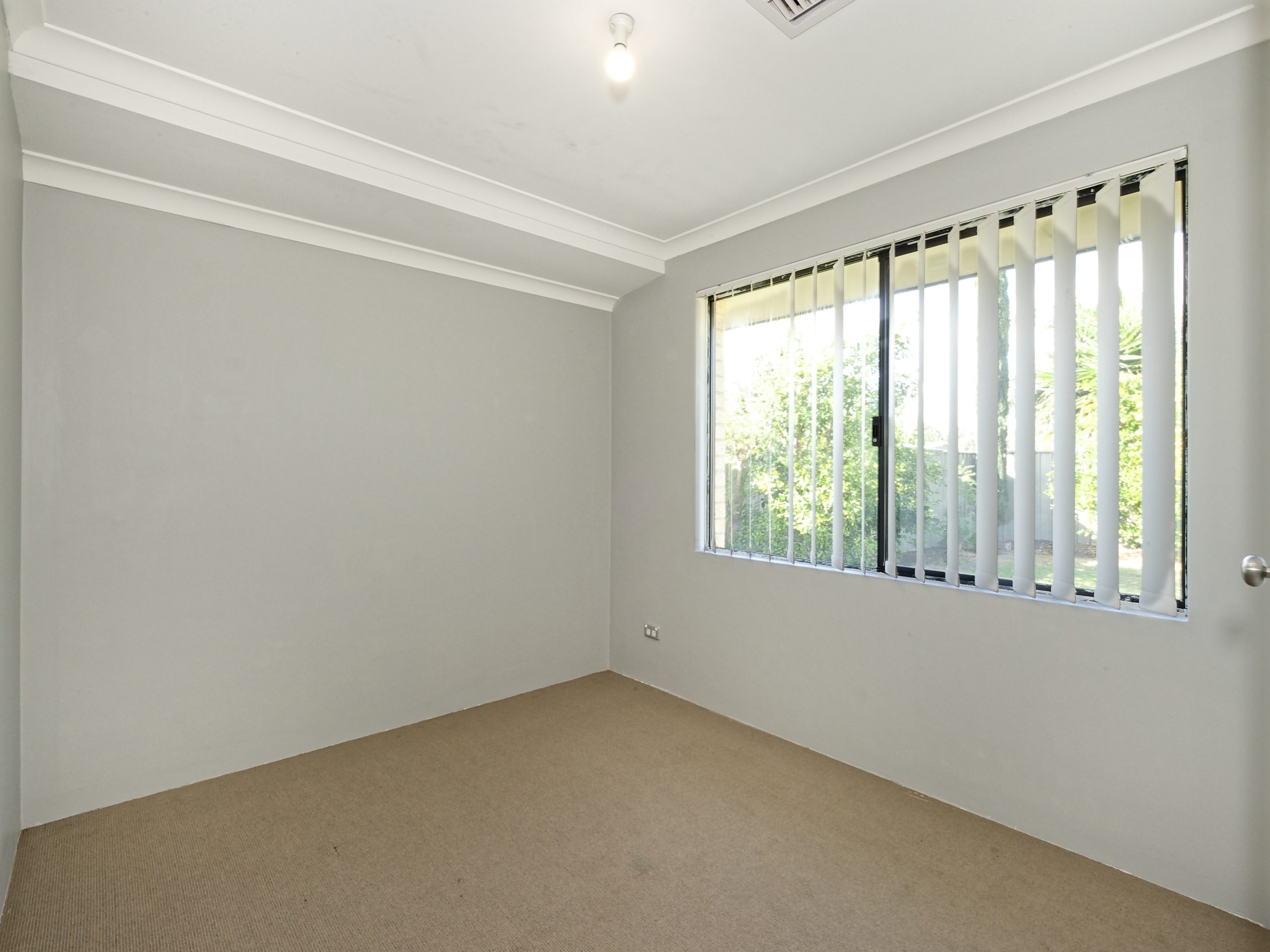 34 Beauchamp Loop, WELLARD, WA 6170 AUS
