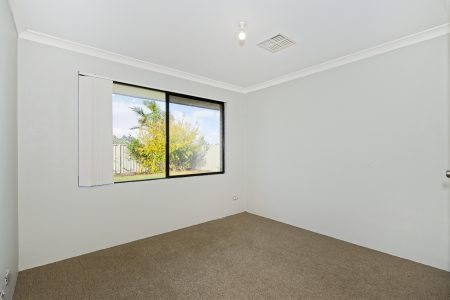 34 Beauchamp Loop, WELLARD, WA 6170 AUS