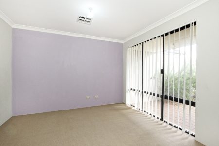 34 Beauchamp Loop, WELLARD, WA 6170 AUS