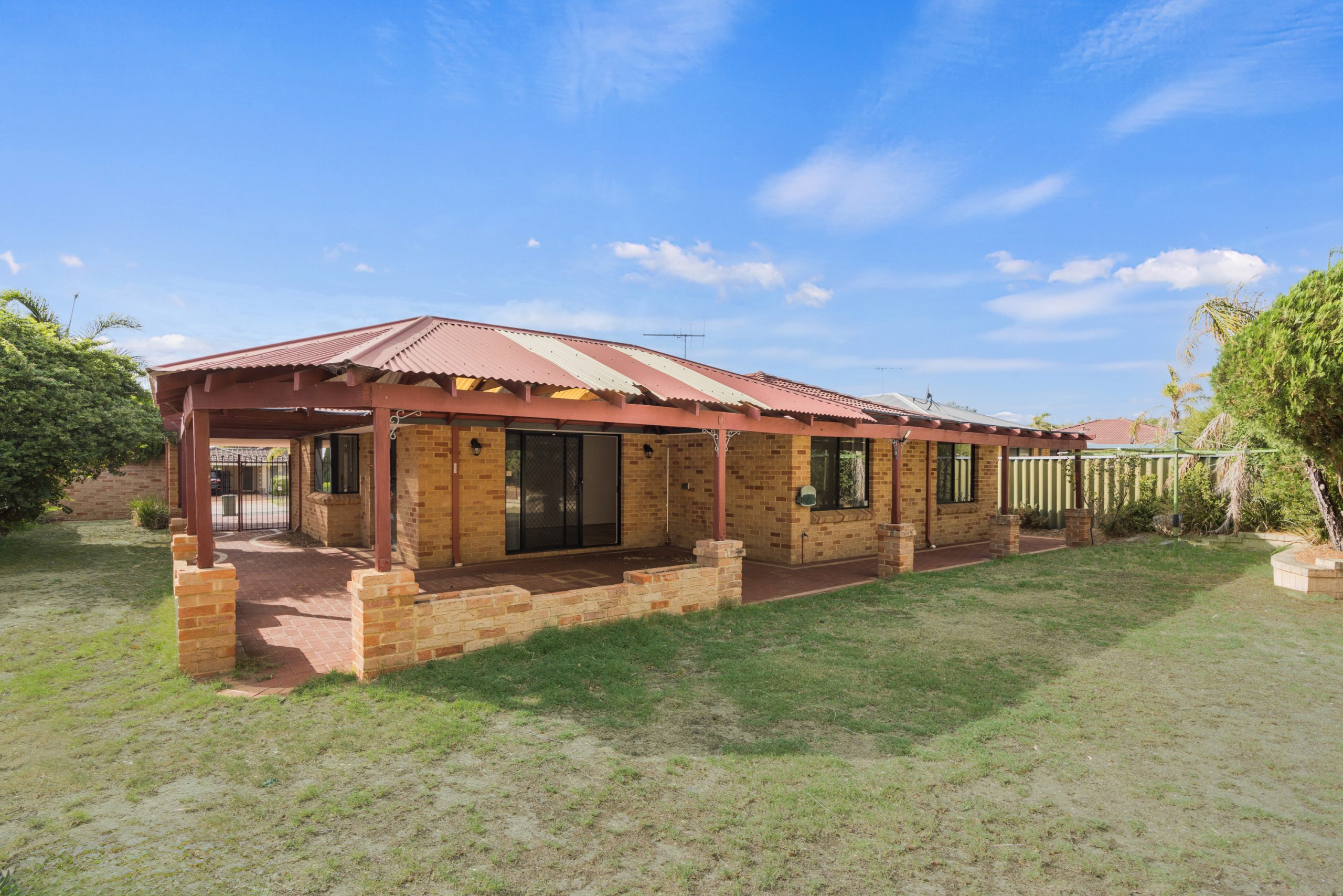16 Colchester Avenue, ORELIA, WA 6167 AUS