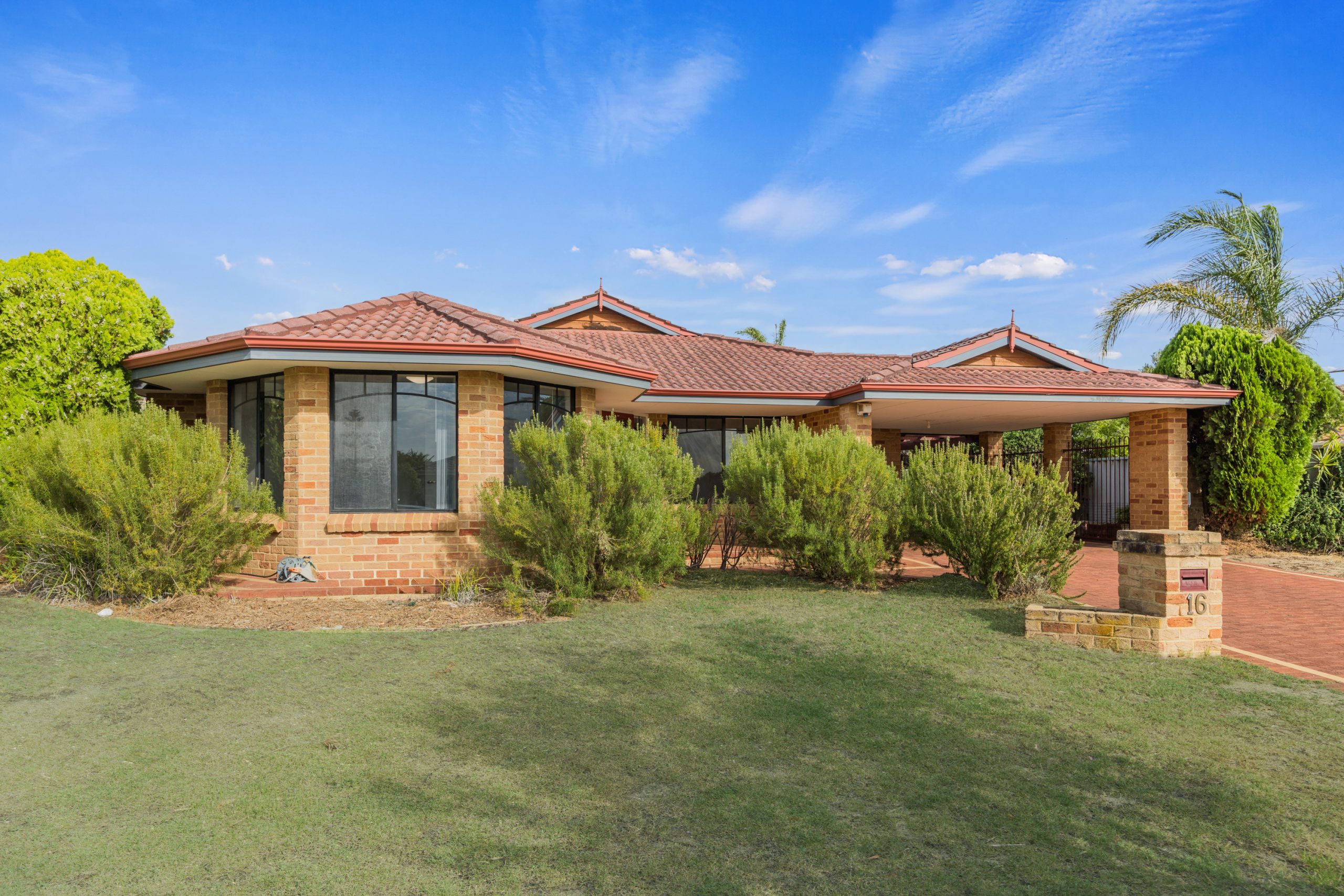 16 Colchester Avenue, ORELIA, WA 6167 AUS
