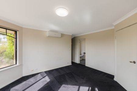 16 Colchester Avenue, ORELIA, WA 6167 AUS