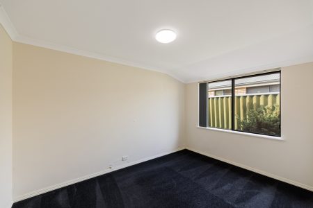 16 Colchester Avenue, ORELIA, WA 6167 AUS